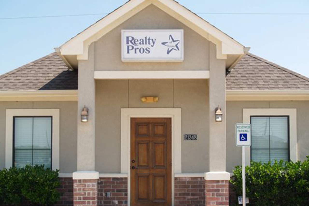 Realty Pros office exterior